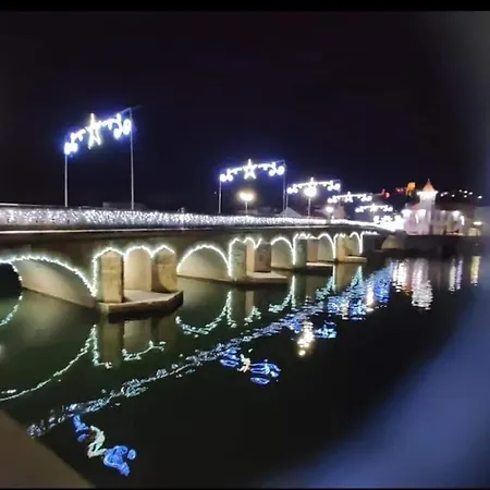 Thomar River Inside בית נופש *